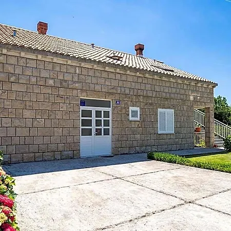 Amalija 4* Cavtat